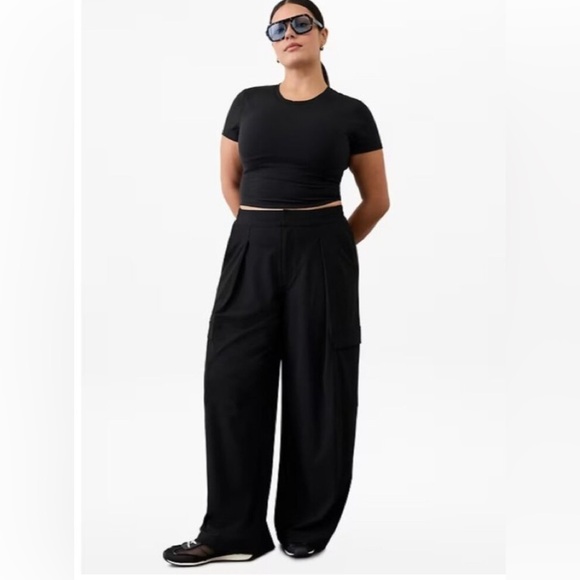 Athleta Pants - Athleta Pinnacle Cargo Trouser Black